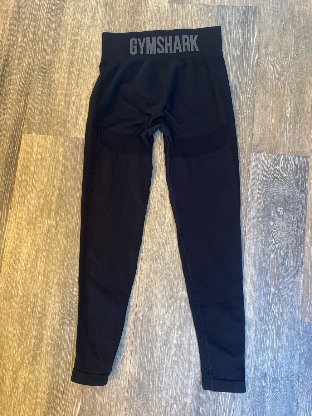 Gymshark women’s Black Logo High-Rise Leggings
